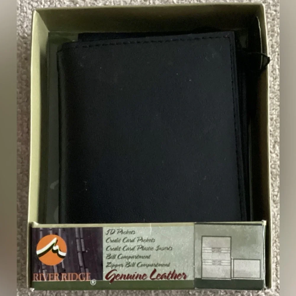 brand new black Vintage River Ridge Men’s genuine leather wallets.